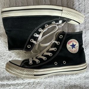 Chuck Taylor All Star Classic, Black, Size 8, Hightop